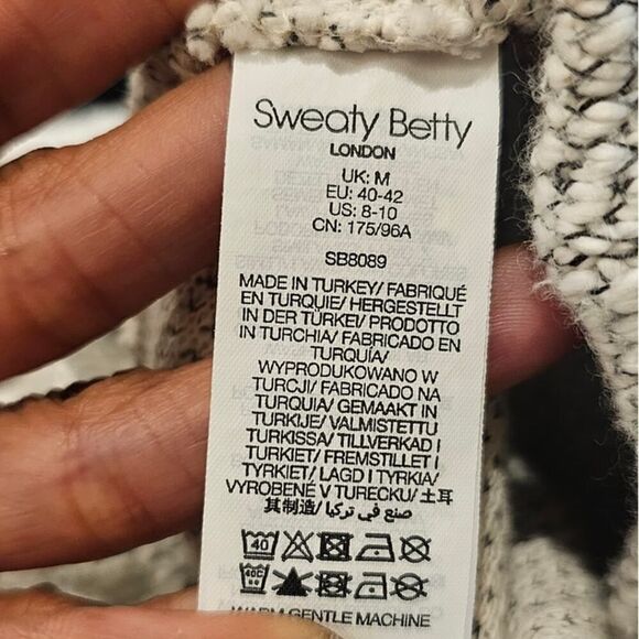 Sweaty Betty Restful Boucle Half Zip Pullover Size Medium - Picture 9 of 10